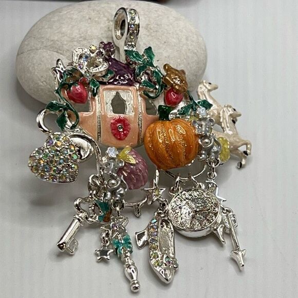 Kirks Folly Cinderella Coach Enhancer Silver - Picture 11 of 14